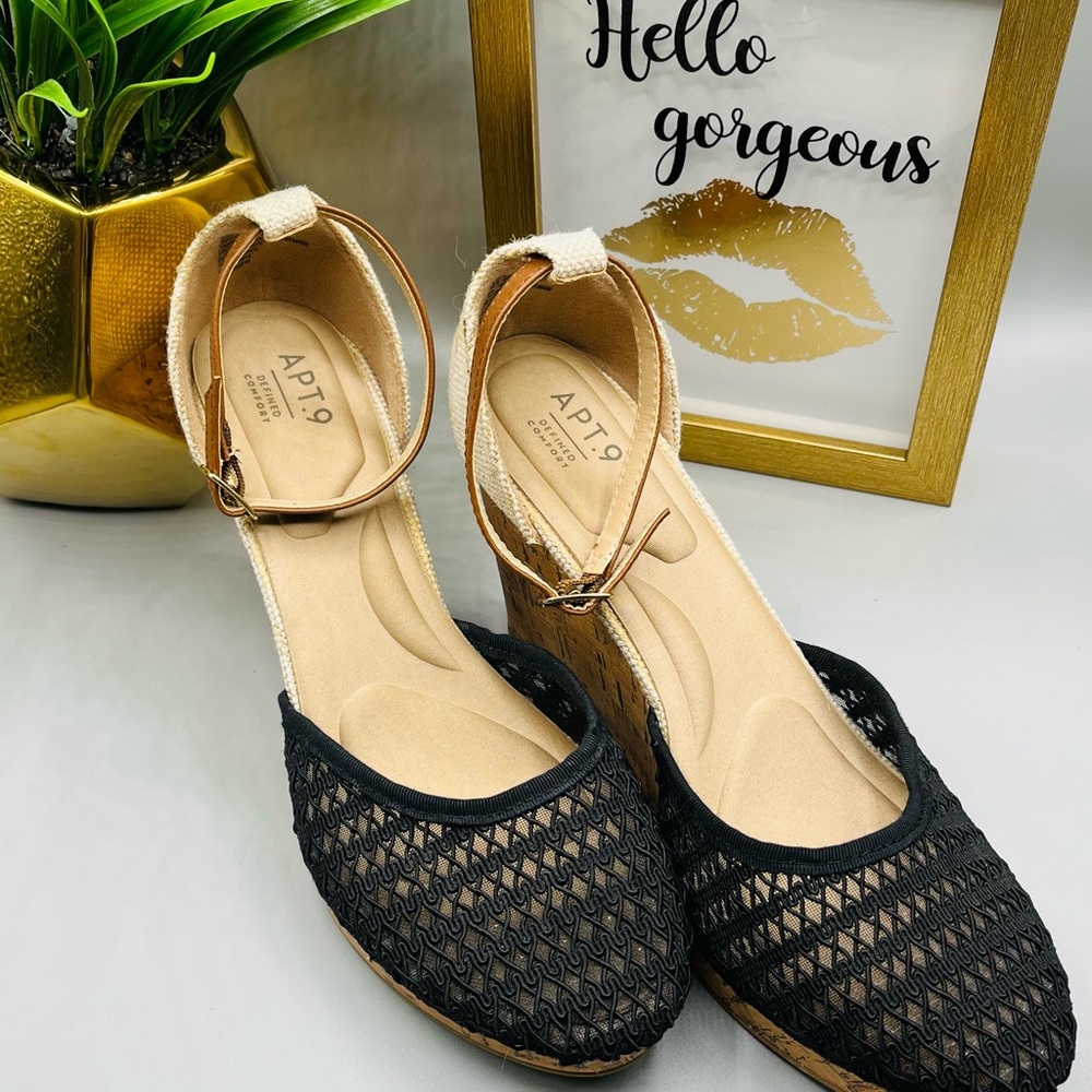 Apt 9 Black Wedges